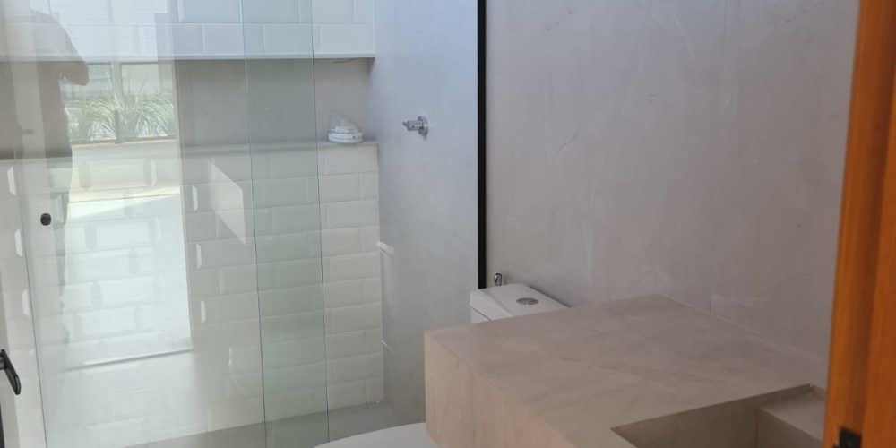 WhatsApp Image 2025-10-31 at 17.32.52 (1)